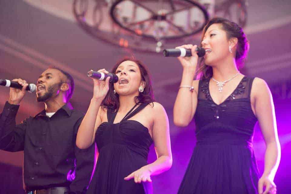 Kelsey vaz teaches RNB in toronto